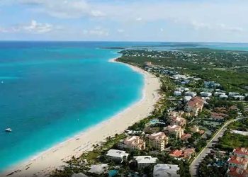 “스프링 브레이크 해외여행, 꼭 STEP 등록” …FBI, 안전주의보