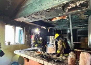 벤추라 가정집에서 화재…, 집주인 부상, 반려묘 사망