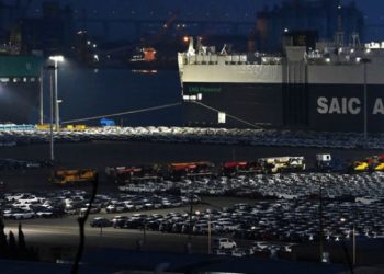 한국 경제 초비상 … “관세폭탄에 대미 수출 500억 달러 급감할 것”