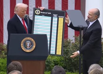 백악관 “철강, 의약품, 반도체는 상호 관세 제외”… 캐나다·멕시코·러시아 빠져