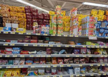 관세폭탄에 한인 마켓 ‘비상’… 한국산 제품  줄줄이 가격인상 불가피