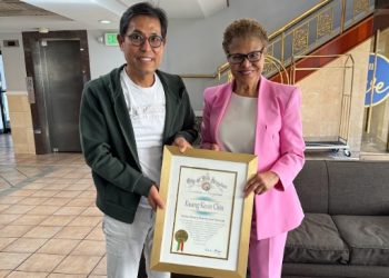 “한인 진광석씨, 진정한 영웅” … 산불 위험 무릅쓰고 이웃 지켰다.