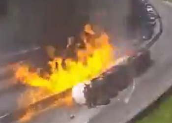 에탄올 트럭 전복에 … 고속도로 불바다(영상)