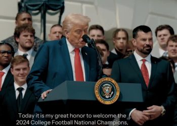 트럼프, 반도체 관세 부과 ‘오락가락’, ‘갈팡질팡’ … 왜?