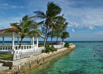 바하마 여행주의보 2단계 발령 … 성폭행부터 상어까지