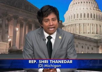 트럼프 100일 … 민주당, 트럼프 탄핵안 발의