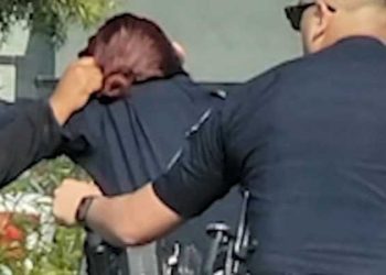 고교생들 집단난투극, 경찰 폭행까지 … 여경관 머리채 뜯겨