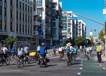 이번엔 한인타운서 시클라비아 … 웨스턴가  ‘차 없는 거리’