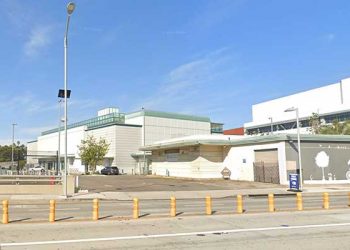 팰리 하이 2500여 학생들, 3개월만에 대면 … 시어스에 임시 캠퍼스