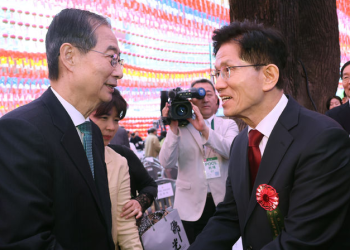 김문수·한덕수 단일화 이상기류 … 국민의힘 비상