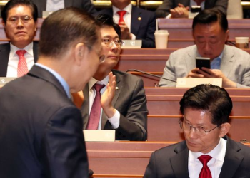 국힘, 이번 주말 대선후보 교체한다 “사상초유” … 법원, 김문수 가처분 모두 기각
