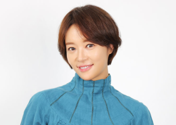 황정음 기소, 회삿돈 42억 빼돌려 코인 투자