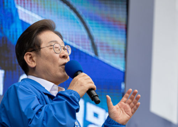 이재명, 유세현장서 “커피 원가 120원”… 자영업자들 분노