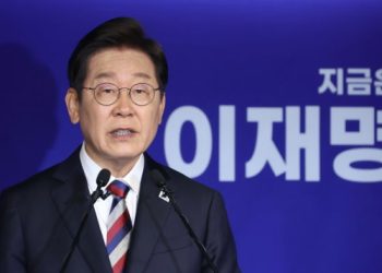 민주당, ‘김어준 대법관법’ 결국 포기 … 거센 역풍에 철회