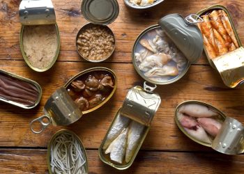 [소비자] “고물가시대 신선식품은 사치”… “통조림 열풍, 불황신호탄”