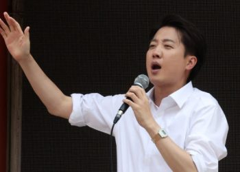 민주 ‘이준석 제명’ 시도 …”독재 경고음”, “이재명이 제일 문제”