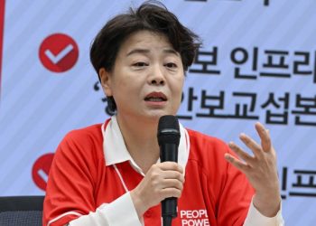 “유시민, 서울대 졸업장이 그렇게 자랑스럽나”