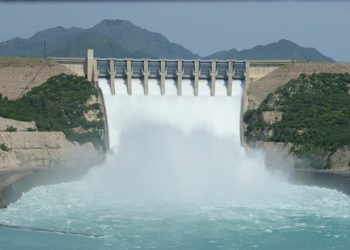 “인도, 파키스탄 수력발전댐 집중 공격”