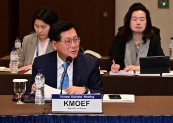 미국, 원화 절상 압박 시작됐다 … 한미, 밀라노서 첫 환율 협의