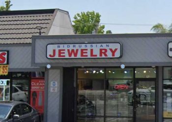 절도범들 지붕을 뚫었다 …글렌데일 보석상 싹쓸이 ‘초토화’