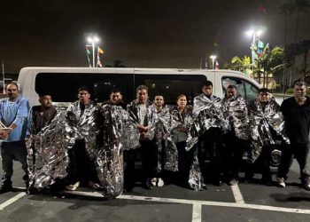 메모리얼 데이 새벽 롱비치항 밀입국 이민자 12명 체포