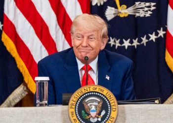 트럼프표 감세안에 시장 불안…미 국채 금리, 20년만 최고