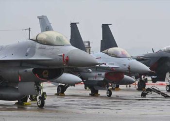 “트럼프 정부, 주한미군 4500명 감축 검토…괌 등에 재배치”