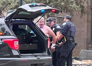 콜로라도서 화염병 테러 … 자기 몸에도 불 붙어