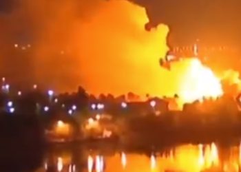 이스라엘 최대 하이파정유소 완전 파괴(영상)