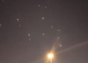 이란, 카타르 미군기지 미사일 공격…도하 상공 폭음