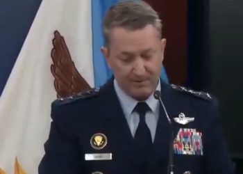 “이란 핵시설 깊어 벙커버스터 못 써” .. 미 합참의장 시인