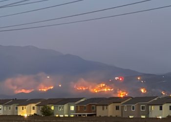 ‘1월의 악몽’ 가시기도 전에 … 남가주 ‘울프 산불’ 확산