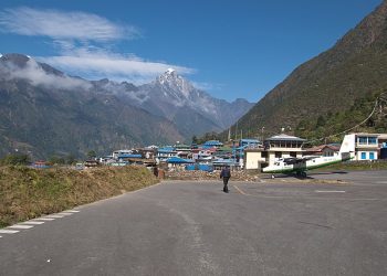 착륙 자격자 8명 뿐…세계에서 가장 위험한 공항은?