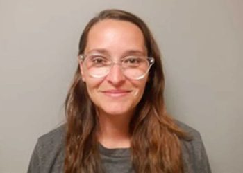 “나중에 손 안 대게 미리 먹였다”…자녀에게 마리화나 먹인 엄마