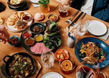 [시카고] ‘미스터 타이거’, 정식 오픈 … 정통 가정식 한식 선보여