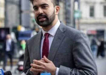 “오바마 이후 최대 이변” … 민주 후보 선출 ‘조란 맘다니’ 누구길래