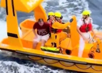 “딸을 위한 다이빙” … 아버지의 용기, 디즈니 크루즈 울렸다