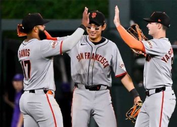 이정후, 3경기 연속 안타 행진…13~15일 ‘절친’ 김혜성과 타격 대결