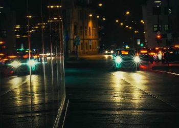 “앗! 눈부셔” 도로 위 빛 테러, LED 전조등 4배 이상 밝아 피해 속출