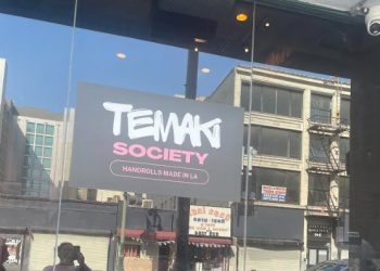 ‘테마키 소사이어티’ 핸드롤 열풍, LA 사로잡아 … 한인 셰프 형제의  퓨전 스시 신세계