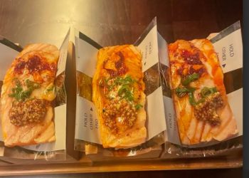 ‘테마키 소사이어티’ 핸드롤 열풍, LA 사로잡아 … 한인 셰프 형제의  퓨전 스시 신세계