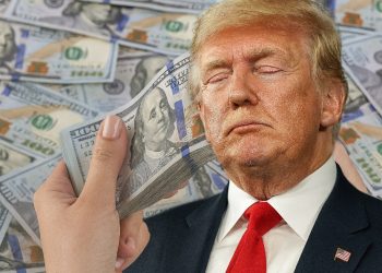 ‘기축통화 위상 흔들’ 달러패권 무너진다 … 반세기 만에 최악의 시기