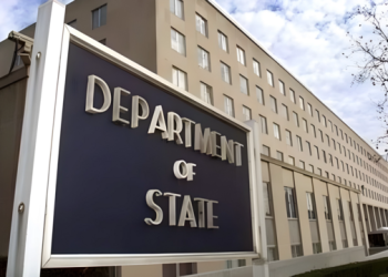 국무부, 직원 1353명 전격 해고 통보