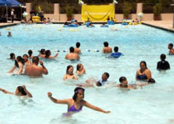 ‘5년째 중단’ 그리피스팍 수영장, 28년까지 문 못여는 사연