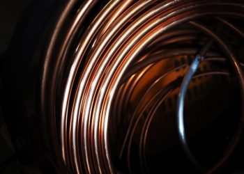 “이러지도 저러지도”…구리 관세 앞두고 미 제조업계 혼란