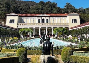 팰리세이즈 산불 문 닫은 게티 빌라, 16일 재개장