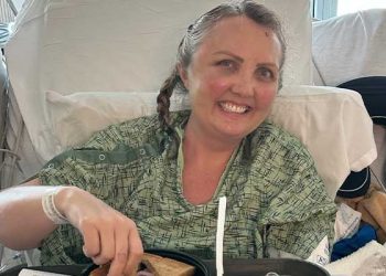 [눈물 사연] 세 아이 잃고 기적의 세 쌍둥이 얻었는데 … 이번엔 엄마가 뇌암 4기