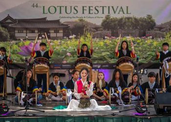 에코팍 연꽃축제, 한국문화의 숨결을 품었다