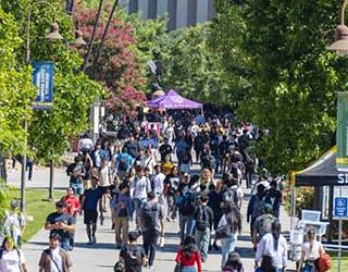 맥아더팍 단속 여파, 불안한 학생들 대거결석 … 캘스테이트 LA 온라인수업 전환