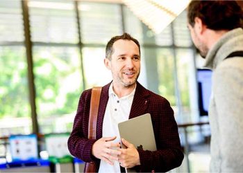 UC 버클리 유명 교수, 총격 피살 … 이혼 아내, 청부살해 ‘충격’